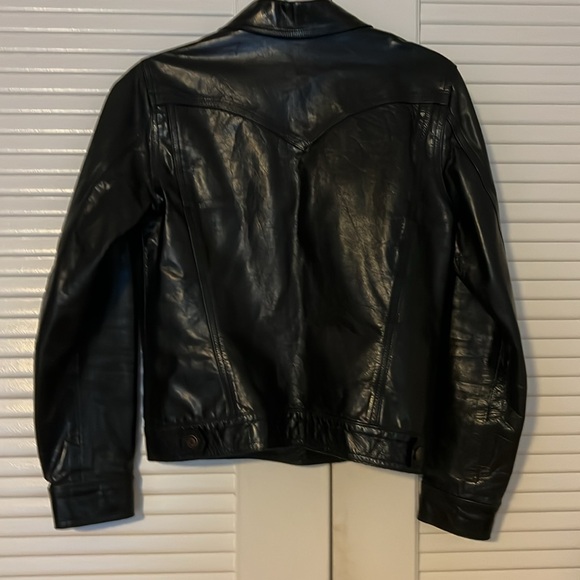 Fully lined black leather jacket - Picture 3 of 6